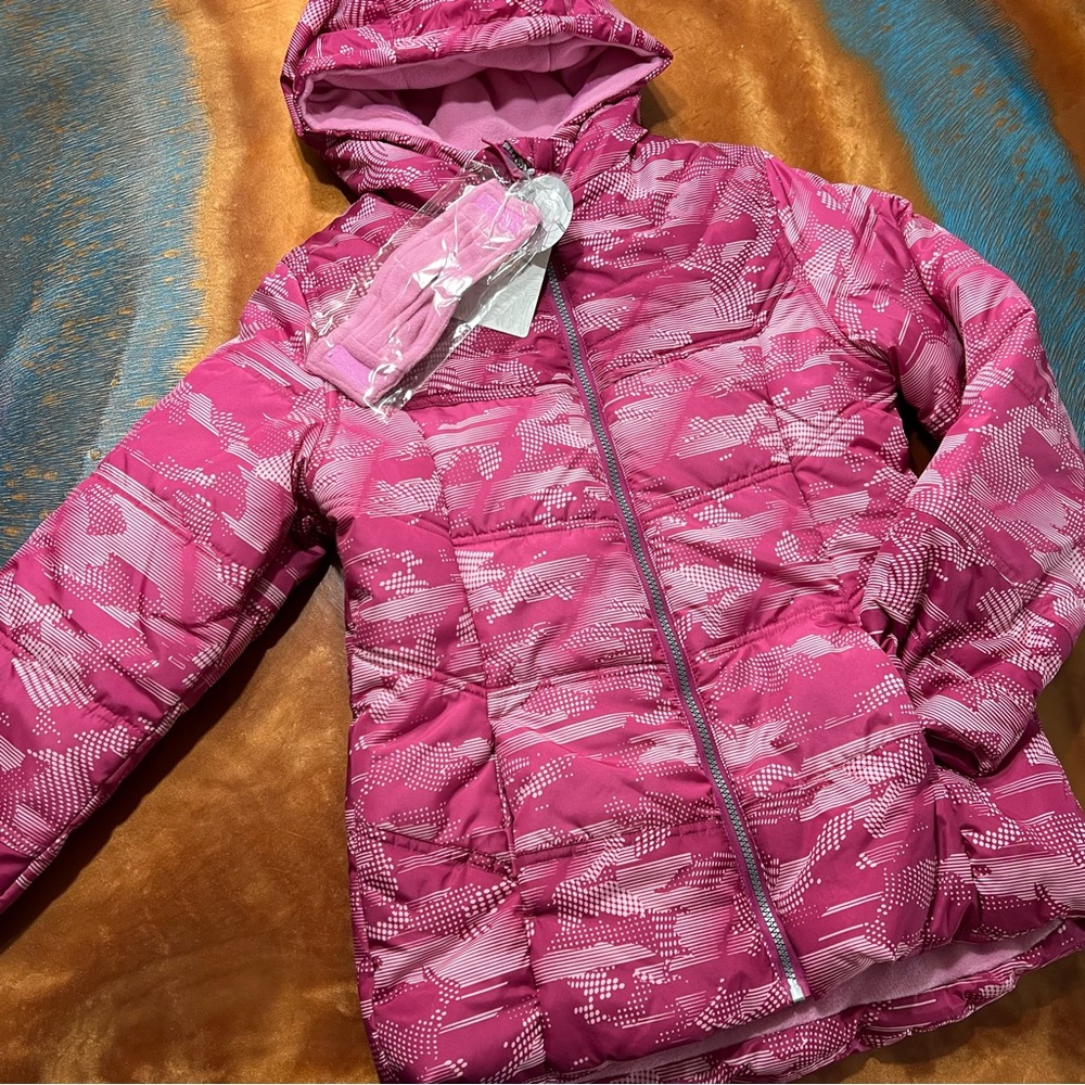 NWT Pacific Trail Insulated Hooded Jacket Pink Large with fleece detachable hood
